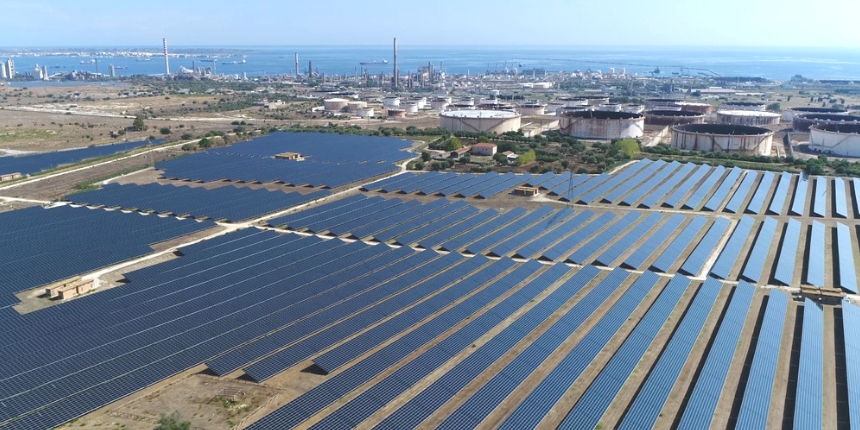 Parchi fotovoltaici: ai Comuni non spettano gli oneri di concessione!
