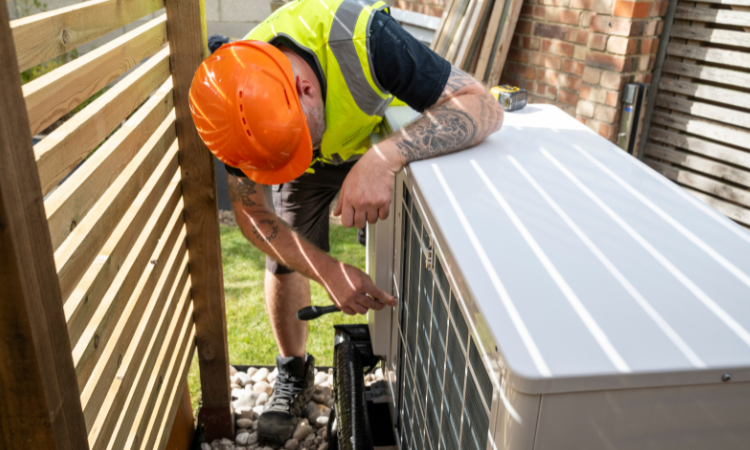 Progettare con efficienza: come calcolare il corretto dimensionamento della pompa di calore negli edifici residenziali