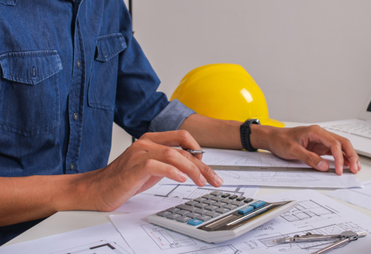 Regime forfettario per architetti: il MEF valuta gli effetti della soglia di 85mila euro